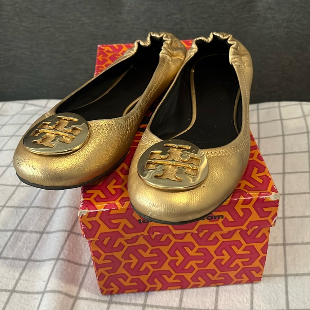Tory Burch Distressed Leather Reva